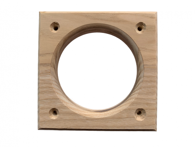 Накладка под розетку/выключатель 68 мм из дерева Ясень на бревно и блок-хаус диаметром 280мм