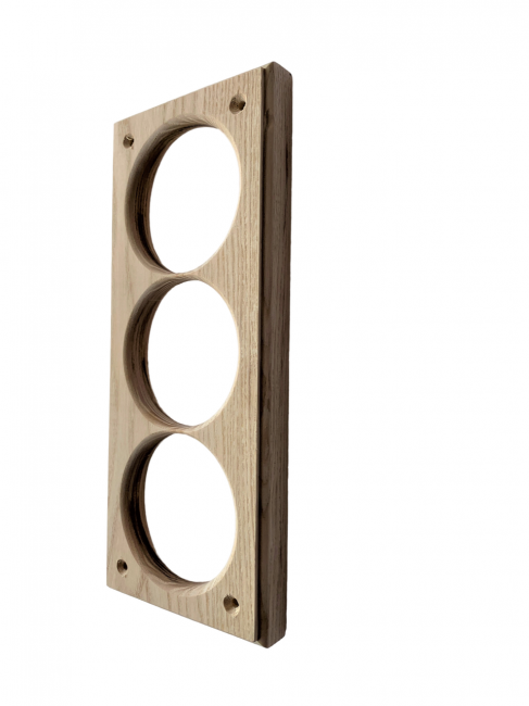 Накладка под розетку/выключатель 68 мм из дерева Ясень на бревно и блок-хаус диаметром 280мм