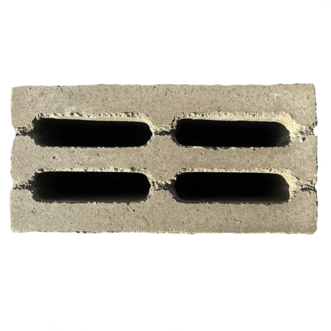 Блок доломитовый стеновой  М-100 