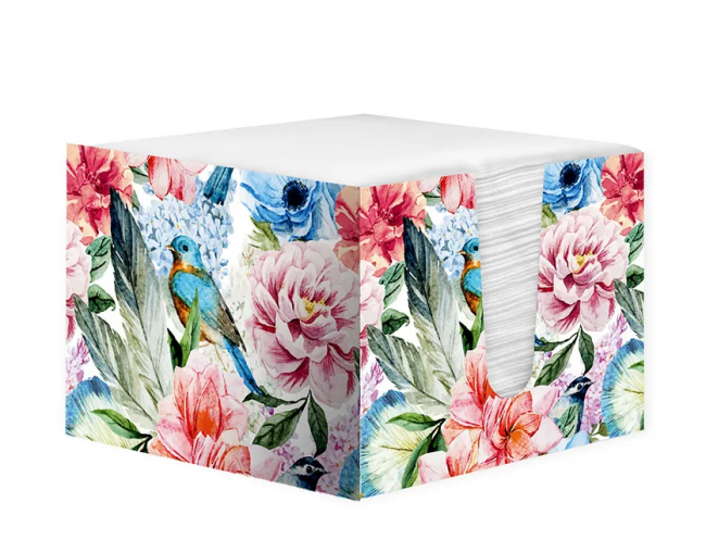 Салфетки Лилия 24х24 в коробочке Жардин 1 слой 100 листов