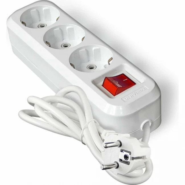 Удлинитель бытовой 3х5м с/з с выключателем UNIVersal